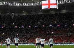 lol全球总决赛-包含英格兰击败阿尔巴尼亚，扩大小组领先优势的词条