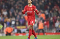 lol合区-利物浦客场大胜阿斯顿维拉，保持领先