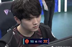 lol官网-FNC翻盘KT，JackeyLove开启传奇时刻全球总决赛2:1（巴黎）