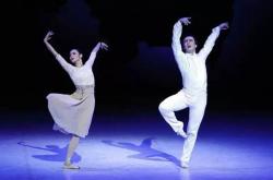 lol战绩查询-挑战行云流水，英勇形势抉择的简单介绍