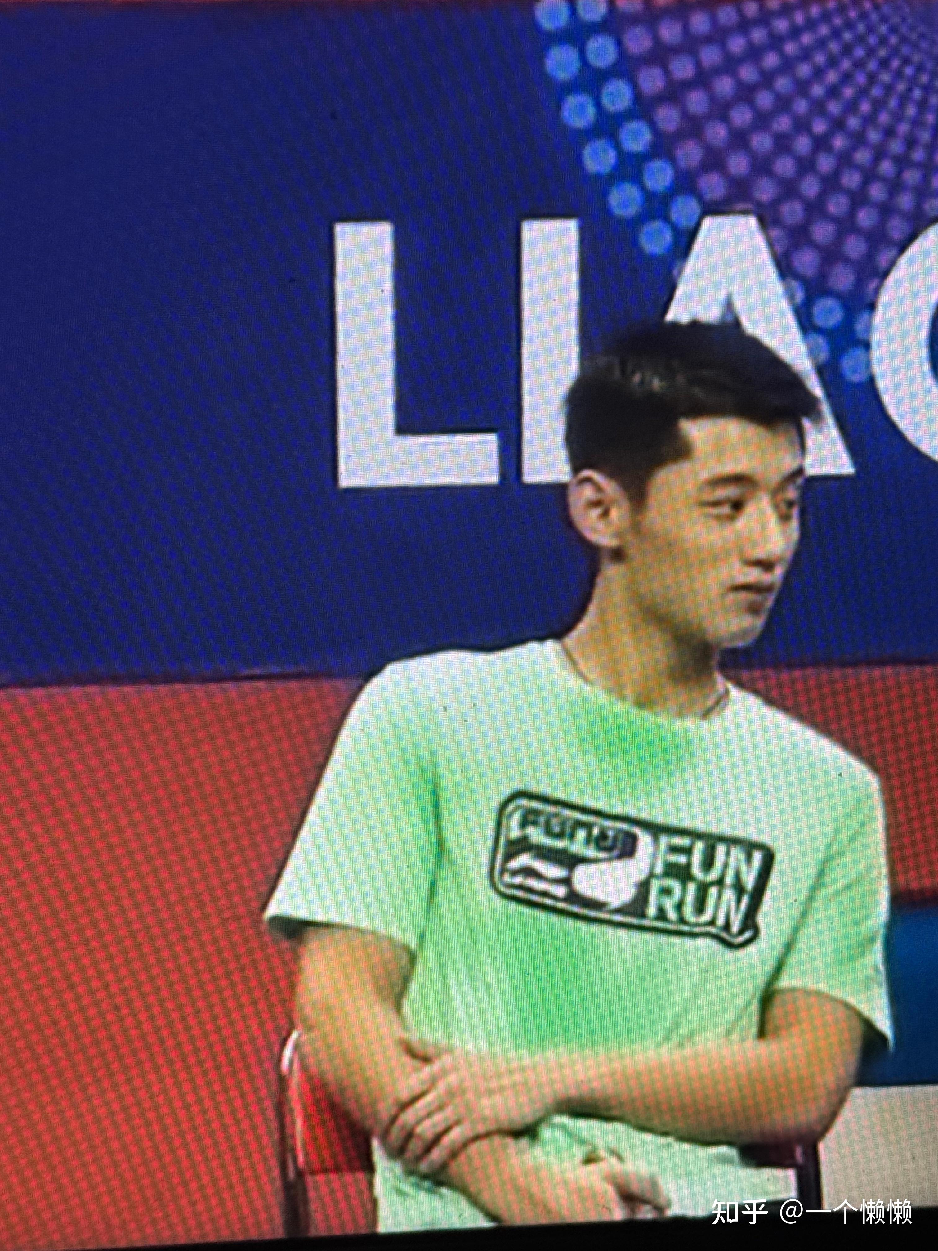 网球赛场上张继科再创辉煌