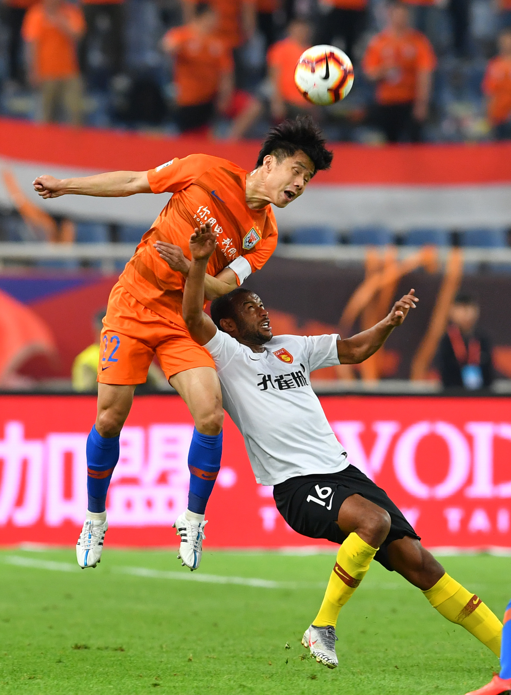 关于广州恒大迎战山东鲁能，迫切需求主场取胜保持领头位置的信息