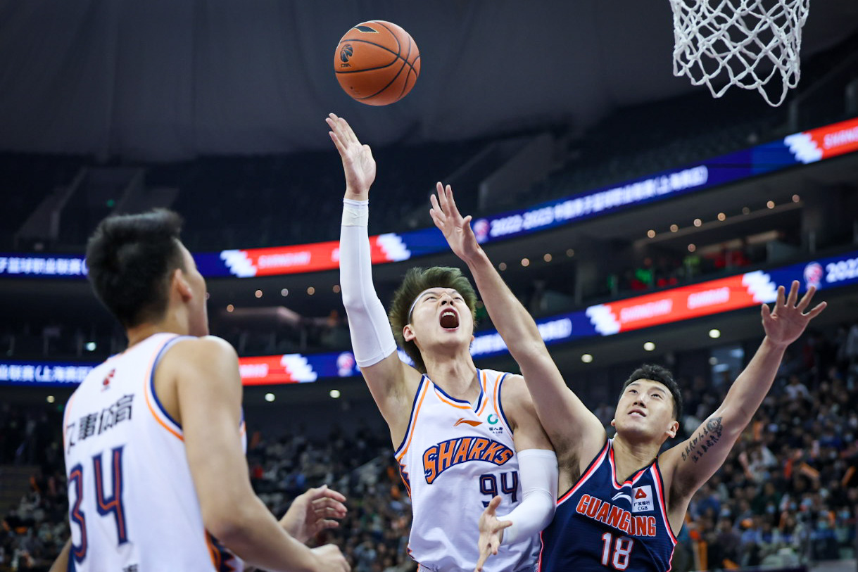 关于盐湖城猛龙遭逆转，主场失利的信息