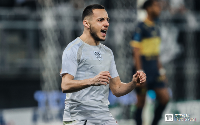 包含亚眠客场大胜，保级希望重新燃起的词条