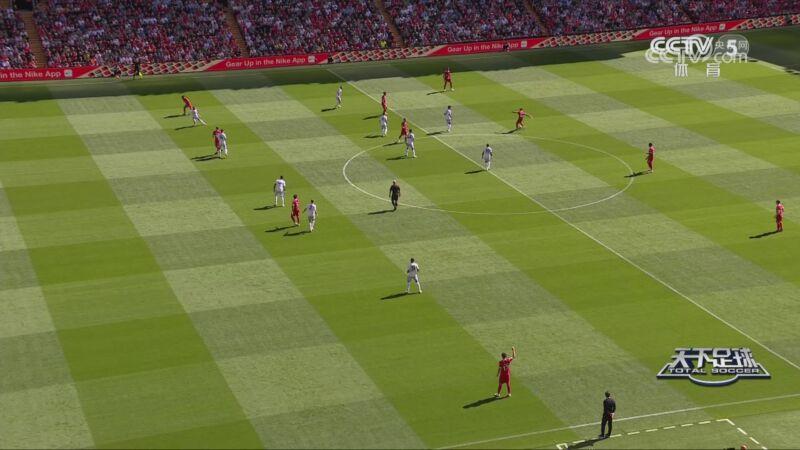 利物浦客场大胜阿斯顿维拉，保持领先